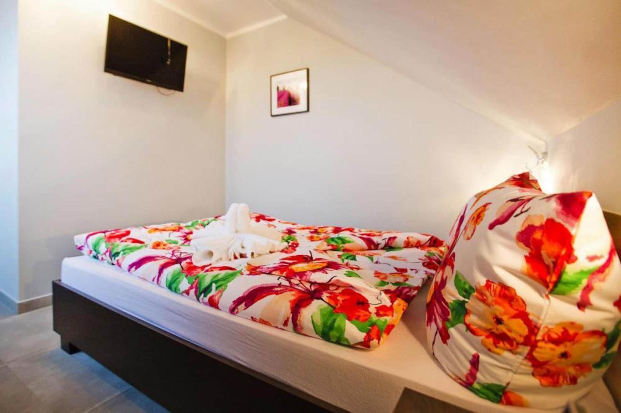 Comfortable Premium Class Apartment Shared Swimming Pool Gaski Bagian luar foto